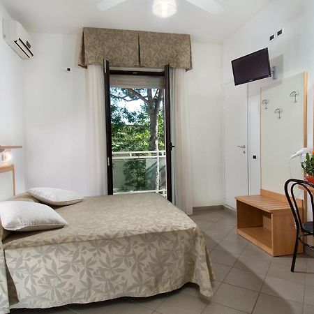 Hotel Trieste Cervia Zewnętrze zdjęcie