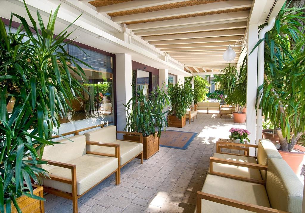 Hotel Trieste Cervia Zewnętrze zdjęcie