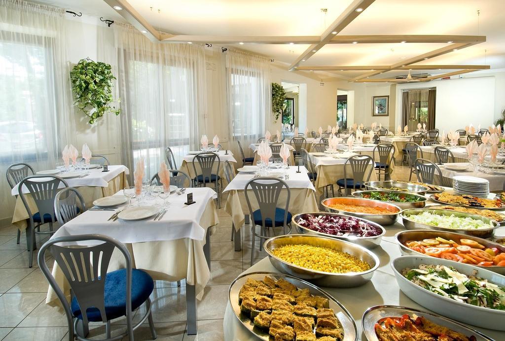 Hotel Trieste Cervia Zewnętrze zdjęcie